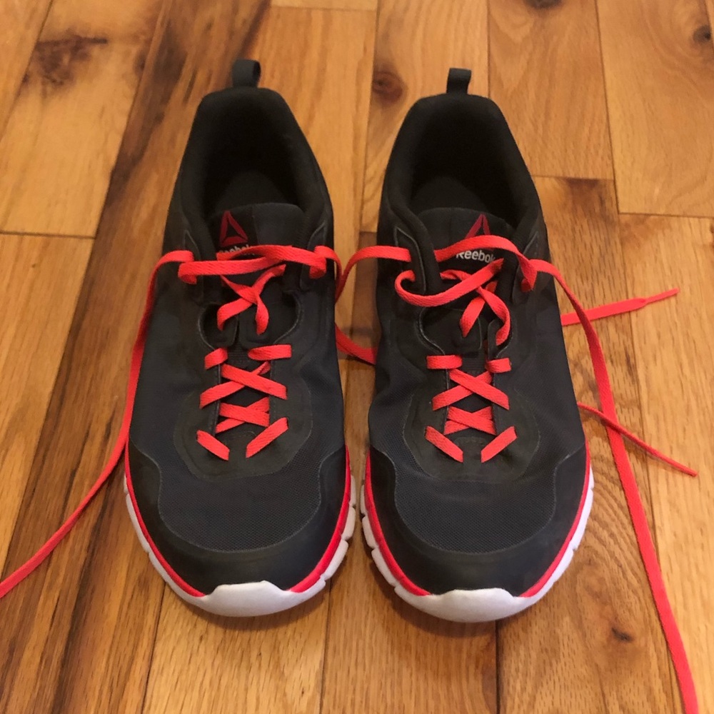 Reebok nanoweave size 9